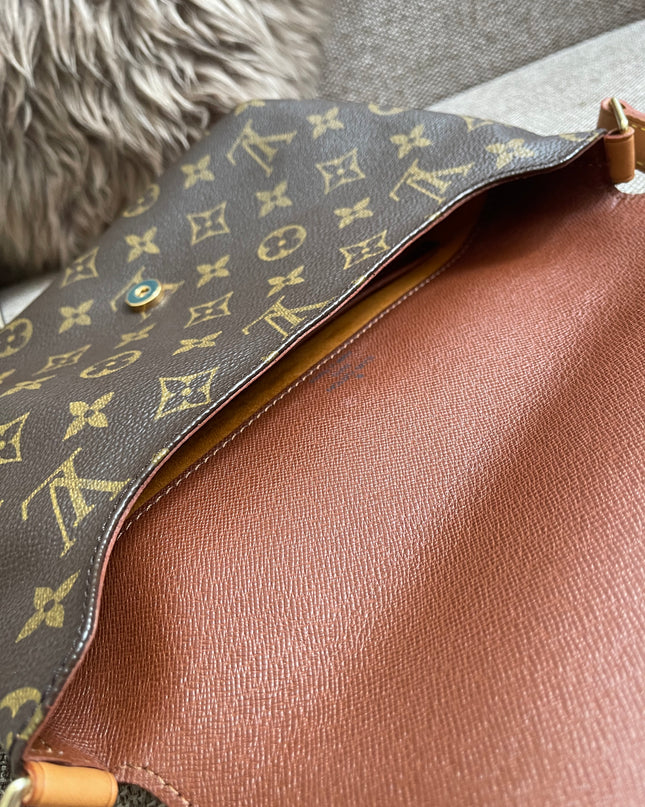 Preloved Authentic Louis Vuitton Musette Tango — Monogram Canvas