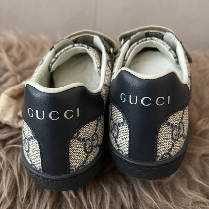 Preloved Authentic Gucci Kids Ace Sneakers (GG Supreme) sz 31