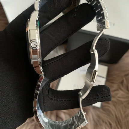 GUCCI Quartz watch/Analog/Stainless steel/BEG/SLV/SS/126.4