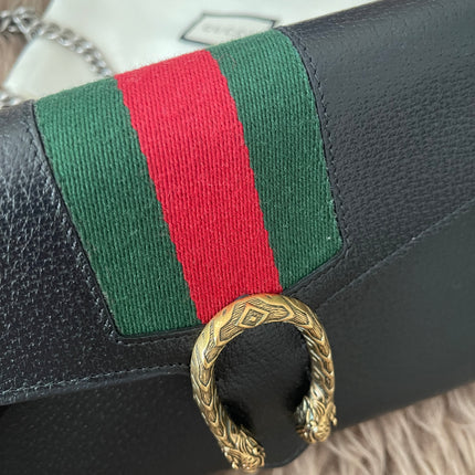 Preloved Authentic Gucci Dionysus Web Chain Wallet Leather Small crossbody bag