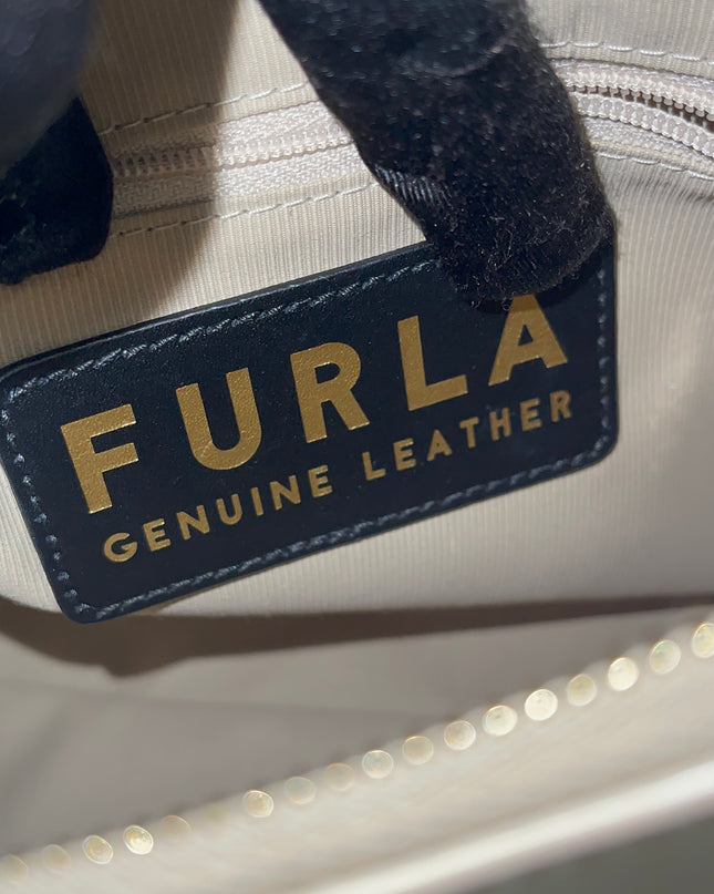 Preloved Authentic Furla Miastella Hobo Bag in Beige