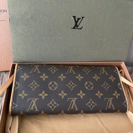 Preloved Authentic Louis Vuitton Monogram Pochette Twin PM cross body bag