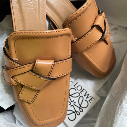 Loewe mule