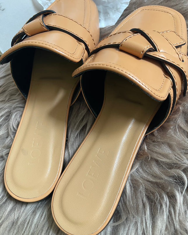 Loewe mule