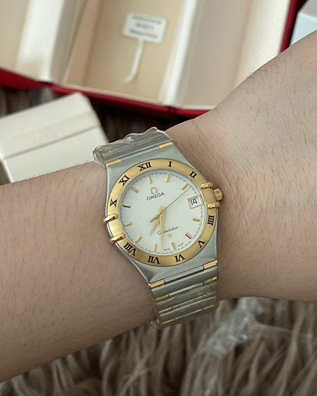 Preloved Authentic Omega Constellation 34mm/17cm, steel ‑ yellow gold on steel ‑ gold full bar