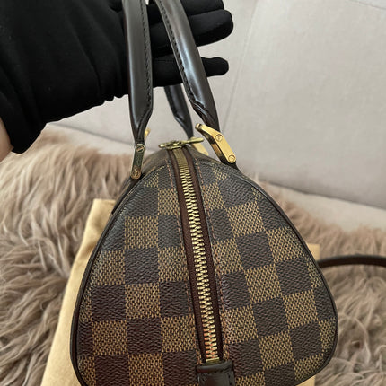 Preloved Authentic Slightly UsedLouis Vuitton Ribera Mini with strap