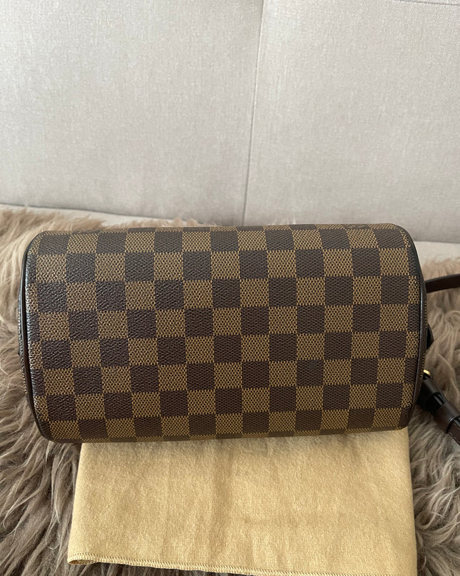 Preloved Authentic Slightly UsedLouis Vuitton Ribera Mini with strap