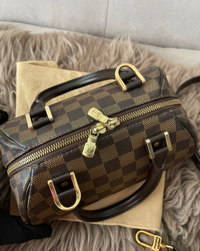 Preloved Authentic Slightly UsedLouis Vuitton Ribera Mini with strap