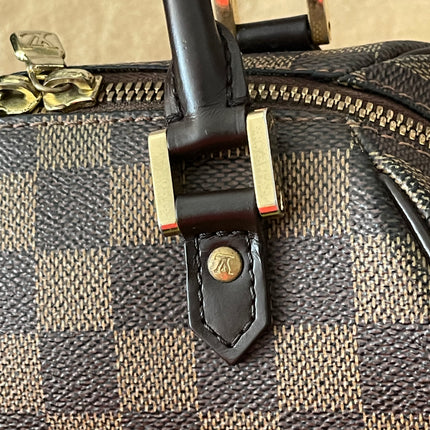 Preloved Authentic Slightly UsedLouis Vuitton Ribera Mini with strap