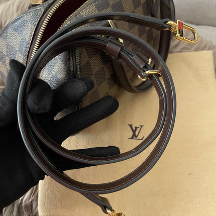 Preloved Authentic Slightly UsedLouis Vuitton Ribera Mini with strap