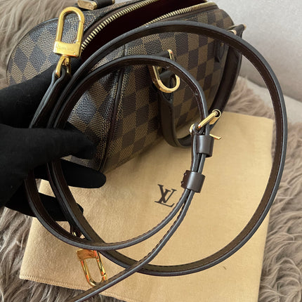 Preloved Authentic Slightly UsedLouis Vuitton Ribera Mini with strap