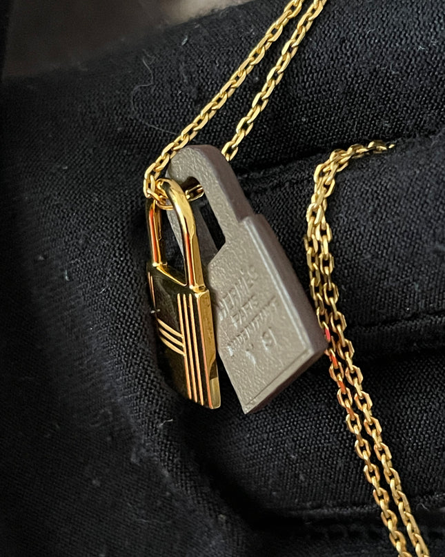 Preloved Authentic Slightly Used Hermes O'Kelly Pendant Size Pm Black Gold Plated