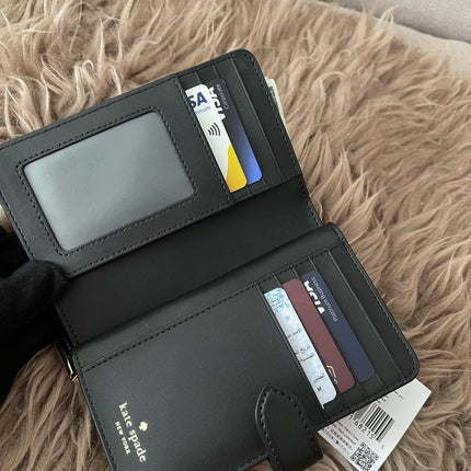 Preloved Authentic Like New Kate Spade New York Spade Flower Medium Bifold Wallet