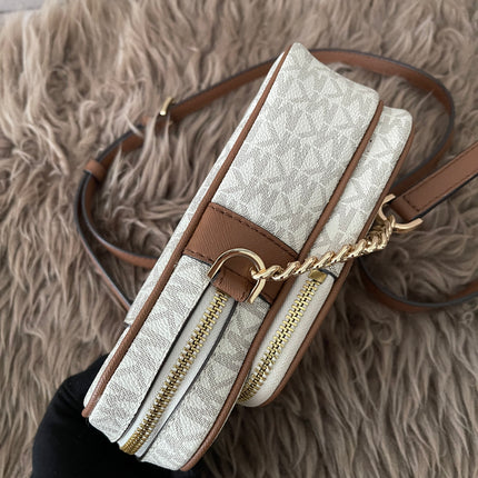 Preloved Authentic Michael Kors Jet Set Travel Medium Logo Crossbody Bag