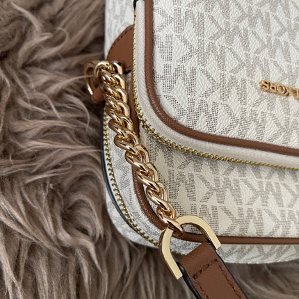 Preloved Authentic Michael Kors Jet Set Travel Medium Logo Crossbody Bag