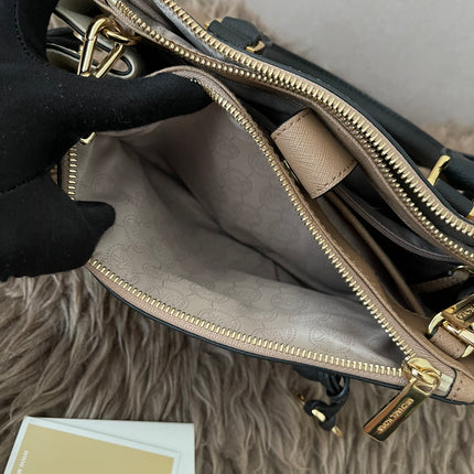 Preloved Authentic Michael Kors Sutton Satchel