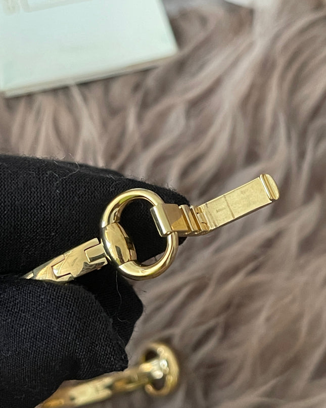 Preloved Authentic Gucci G-Line Champagne Boot Dial – 18k Gold Plated Bangle Watch