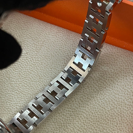 Preloved Authentic Hermès Clipper Watch 2 tone 24MM 16.5cm