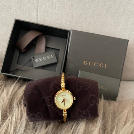 Preloved Authentic Gucci Ladies Bangle Gold Tone MOP Dial 15.5cm