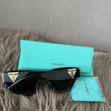Preloved Authentic Tiffany & Co. Tiffany T sunglasses