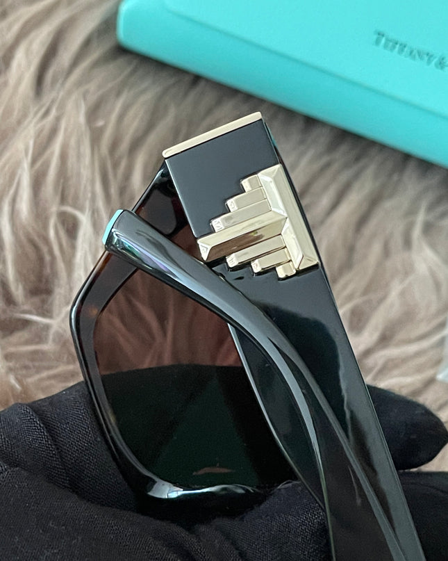 Preloved Authentic Tiffany & Co. Tiffany T sunglasses