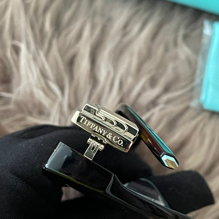 Preloved Authentic Tiffany & Co. Tiffany T sunglasses