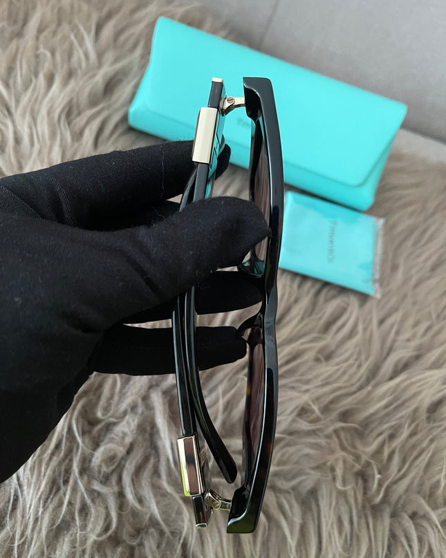 Preloved Authentic Tiffany & Co. Tiffany T sunglasses