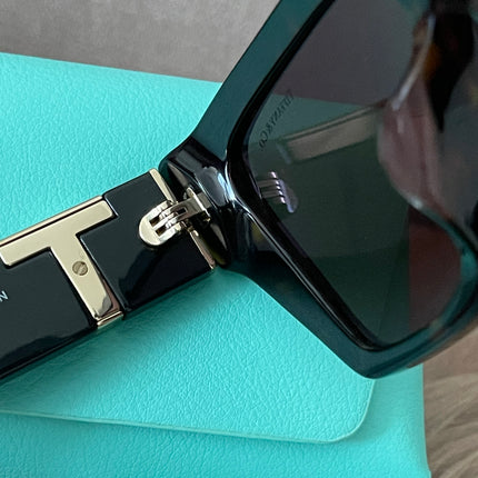 Preloved Authentic Tiffany & Co. Tiffany T sunglasses