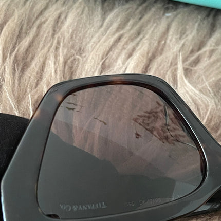 Preloved Authentic Tiffany & Co. Tiffany T sunglasses
