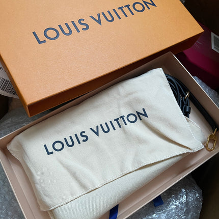 Preloved Louis Vuitton Monogram Giant Reverse Pochette Double Zip Crossbody Bag