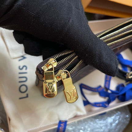 Preloved Louis Vuitton Monogram Giant Reverse Pochette Double Zip Crossbody Bag