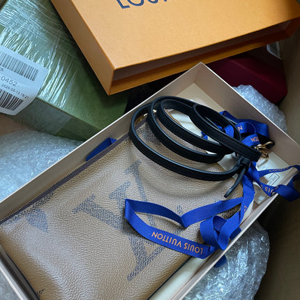 Preloved Louis Vuitton Monogram Giant Reverse Pochette Double Zip Crossbody Bag