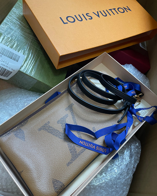 Preloved Louis Vuitton Monogram Giant Reverse Pochette Double Zip Crossbody Bag