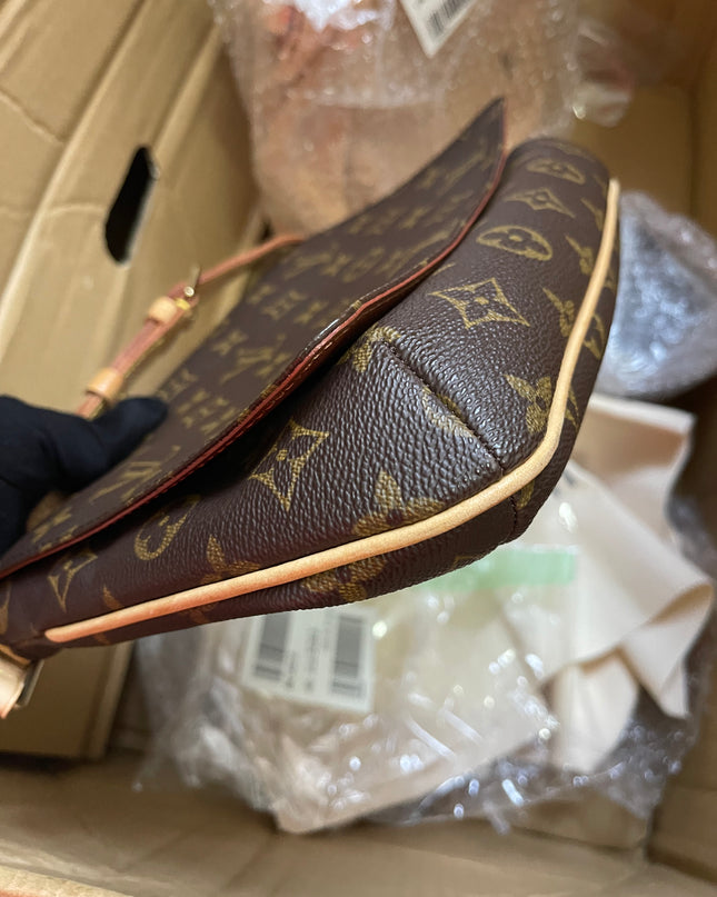 BIG DROP!! Preloved Louis Vuitton  2001 Musette Tango shoulder bag
