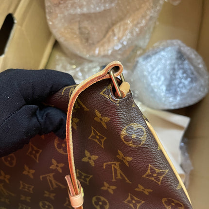BIG DROP!! Preloved Louis Vuitton  2001 Musette Tango shoulder bag