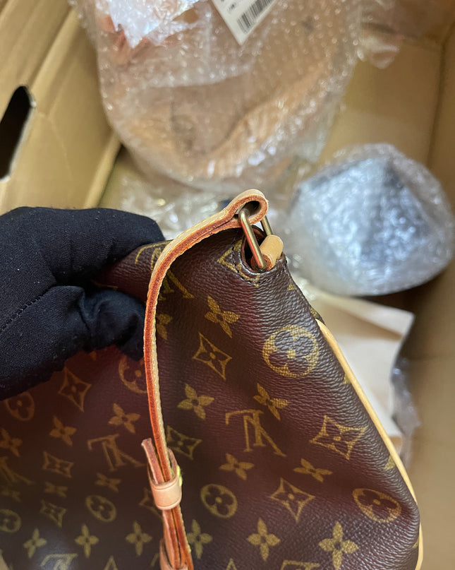 BIG DROP!! Preloved Louis Vuitton  2001 Musette Tango shoulder bag