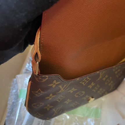 BIG DROP!! Preloved Louis Vuitton  2001 Musette Tango shoulder bag