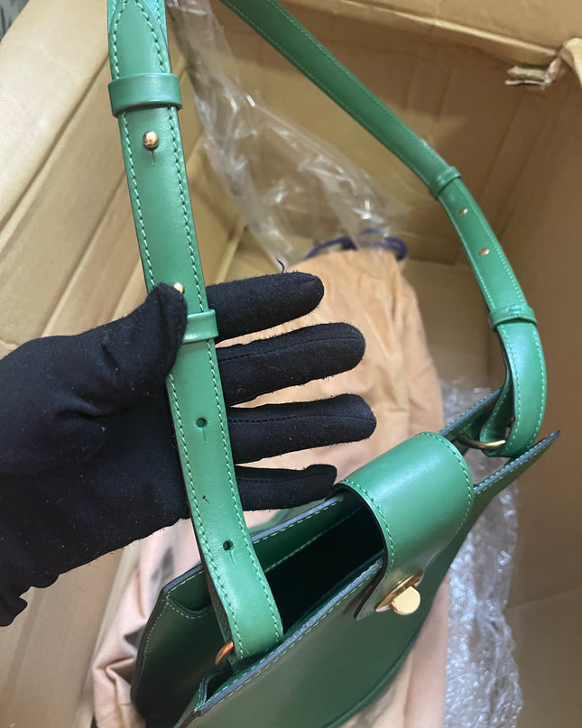 Preloved Louis Vuitton Green Epi Leather Cluny Shoulder Bag