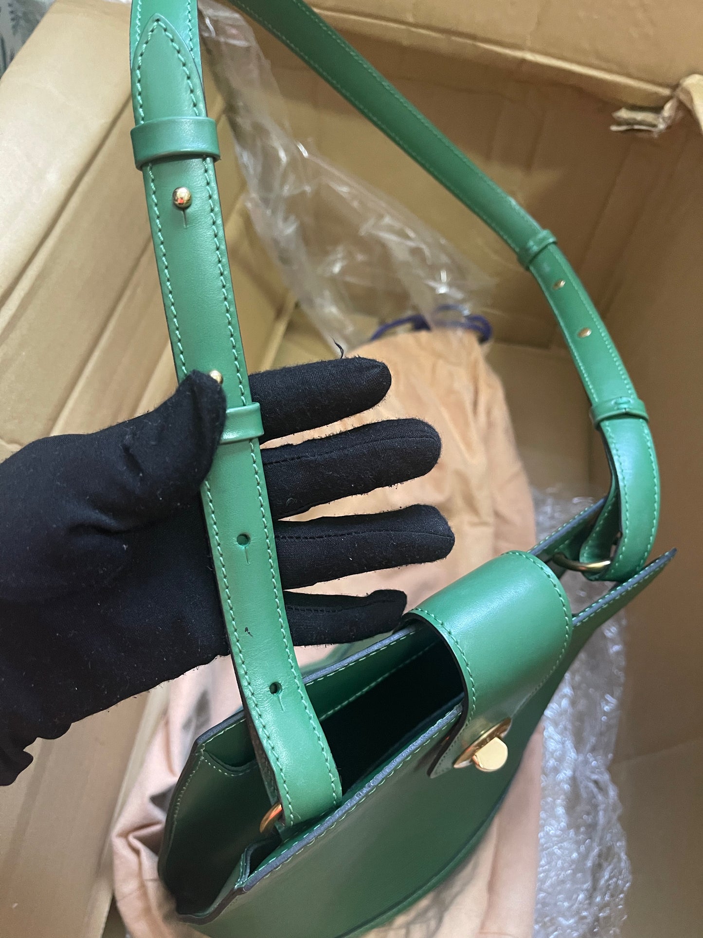 Preloved Louis Vuitton Green Epi Leather Cluny Shoulder Bag