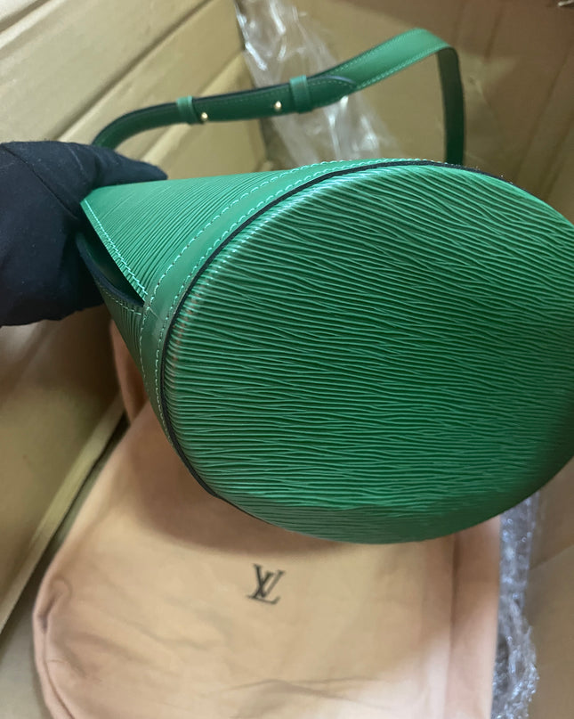 Preloved Louis Vuitton Green Epi Leather Cluny Shoulder Bag