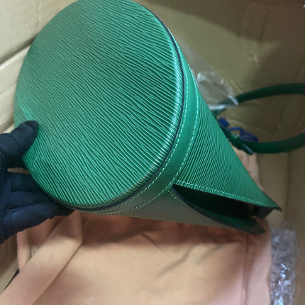 Preloved Louis Vuitton Green Epi Leather Cluny Shoulder Bag