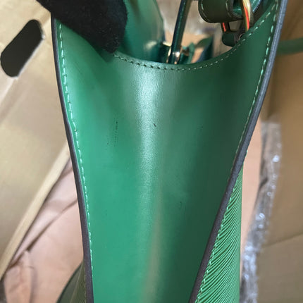 Preloved Louis Vuitton Green Epi Leather Cluny Shoulder Bag