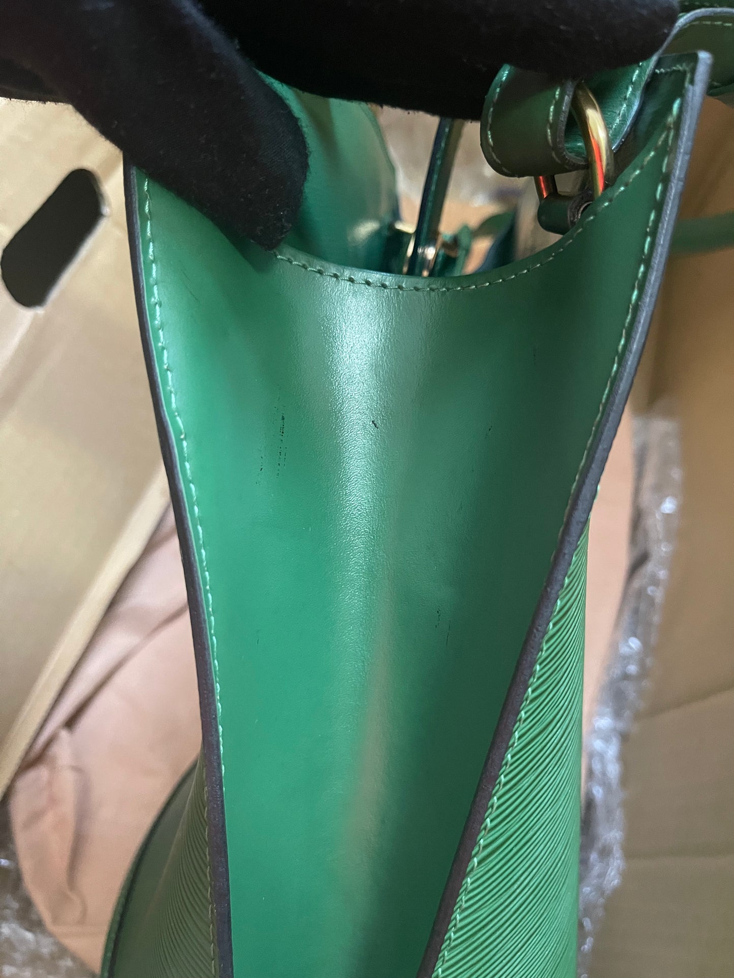 Preloved Louis Vuitton Green Epi Leather Cluny Shoulder Bag