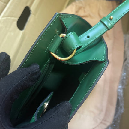Preloved Louis Vuitton Green Epi Leather Cluny Shoulder Bag