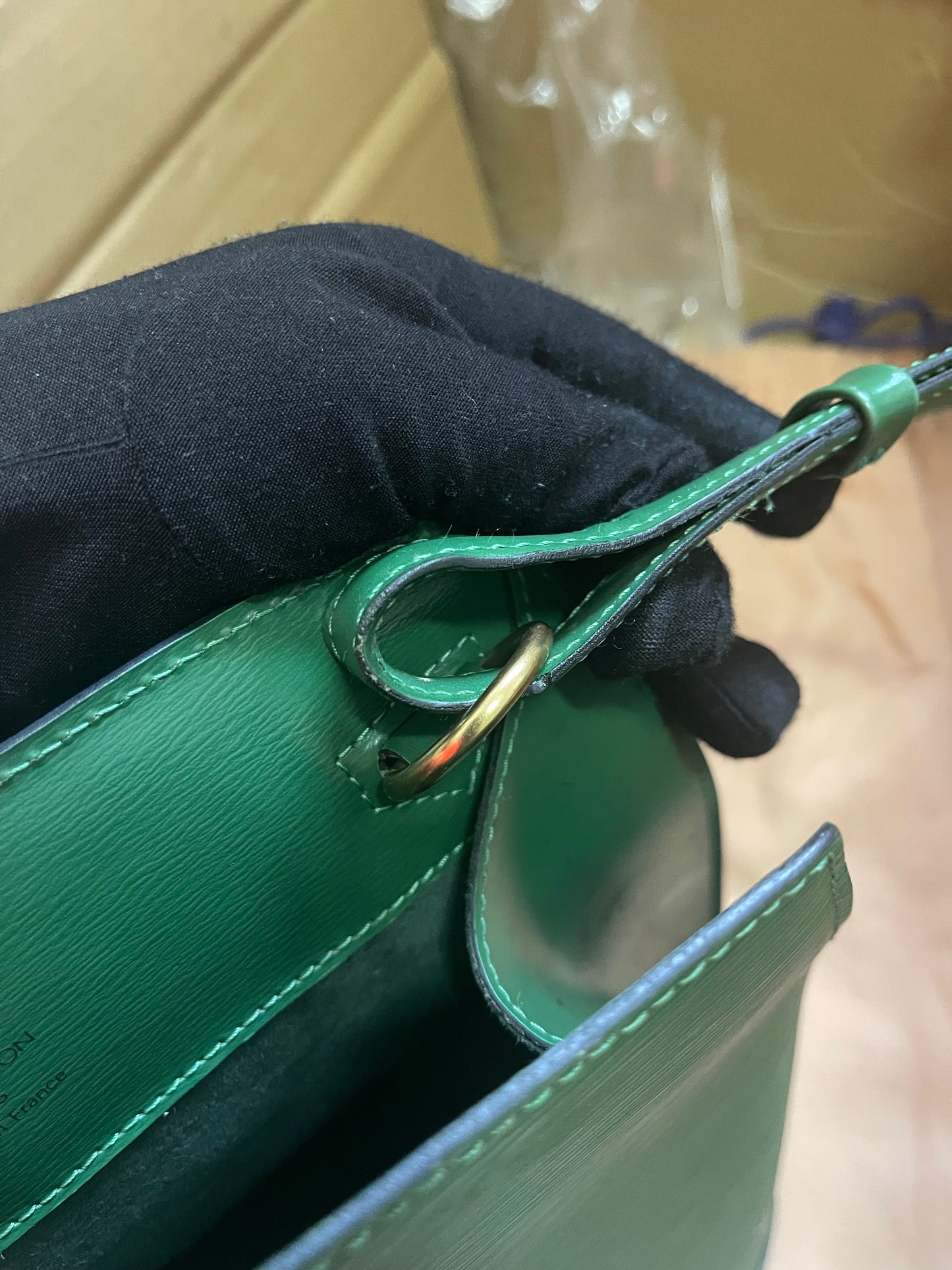 Preloved Louis Vuitton Green Epi Leather Cluny Shoulder Bag