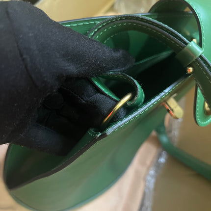Preloved Louis Vuitton Green Epi Leather Cluny Shoulder Bag