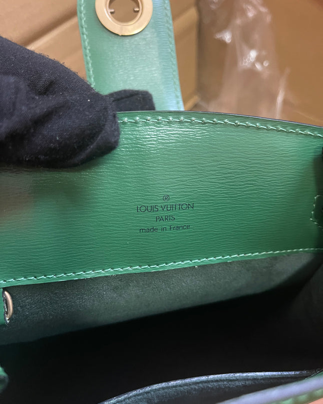 Preloved Louis Vuitton Green Epi Leather Cluny Shoulder Bag