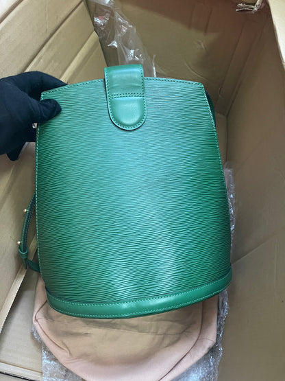 Preloved Louis Vuitton Green Epi Leather Cluny Shoulder Bag