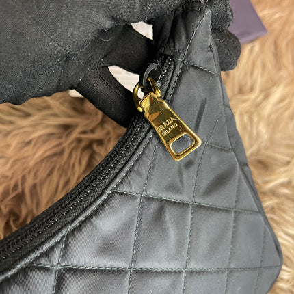 BIG DROP!! Preloved Prada Re-Edition Quilted Nylon Bag – Black