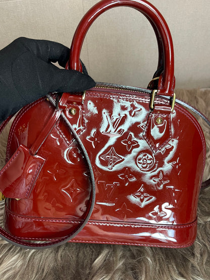 Preloved Louis Vuitton Vernis Alma BB – Red